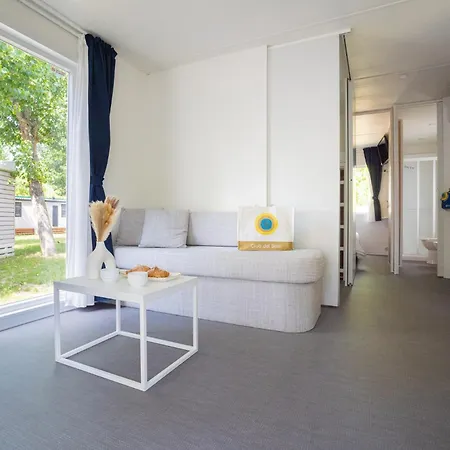 Club Del Sole Family База отдыха 4*